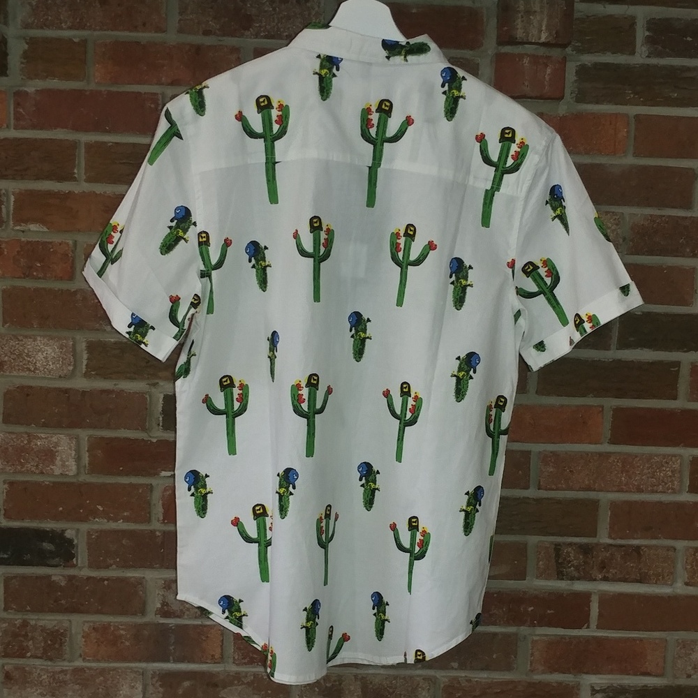 NWT Resolution Cactus Button Down Medium - Picture 2 of 4